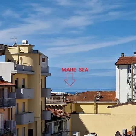 Foscolo Steps To The Sea *