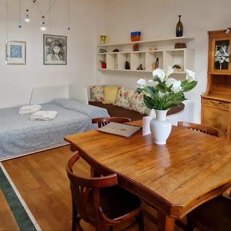 Foscolo Steps To The Sea *