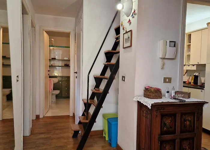 Apartment Foscolo Steps To The Sea Viareggio