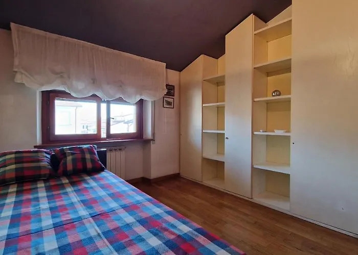 Foscolo Steps To The Sea